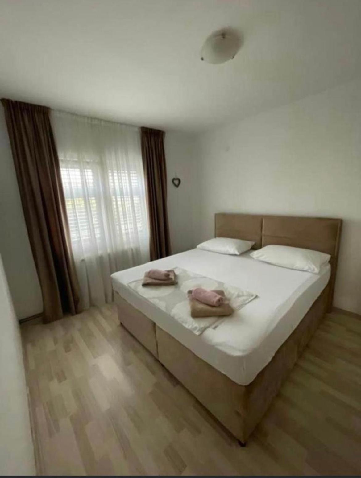 Apartman Kurtov Leilighet Pakoštane Eksteriør bilde